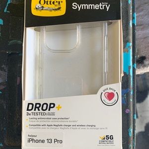 OtterBox symmetry series for the iPhone 13 Pro